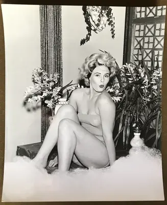 77 Sunset Strip Jo Morrow Pin-Up Publicity Still image 1