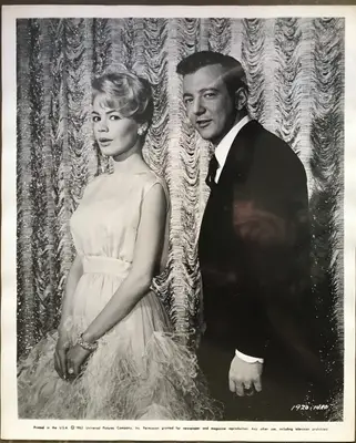 If a Man Answers Sandra Dee Still Lot Of (2) image 1