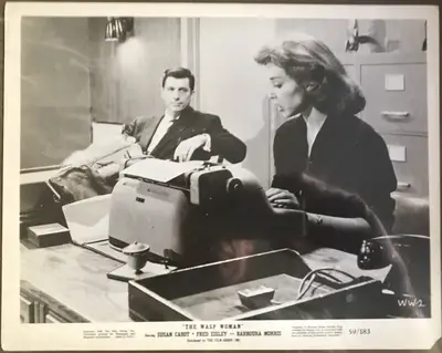 The Wasp Woman Still Lot of 5 image 5