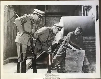 Von Ryan's Express Still Lot Of 11 image 9