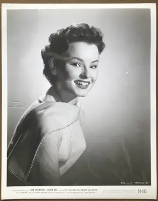 Lucy Marlow Pin Up/Portrait Still Lot Of 14 image 5