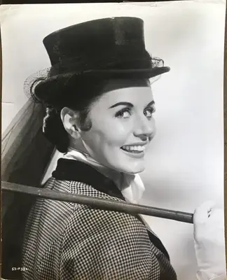 The Revenge of Frankenstein Eunice Gayson Portrait Lot Of 6 Borderless Stills image 6