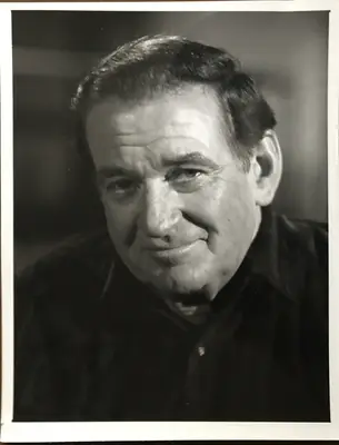 Falcon Crest Rod Taylor Portrait Still image 1