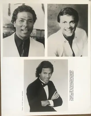 Entertainment Tonight Various Portrait Still Lot Of 8 image 15
