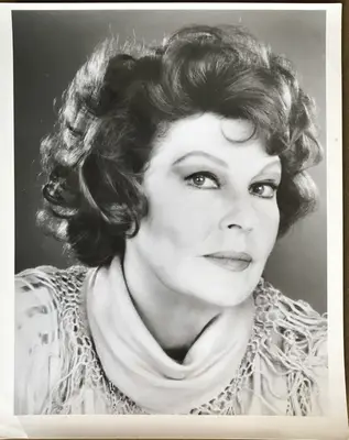 Ava Gardner T.V Portrait Still image 1