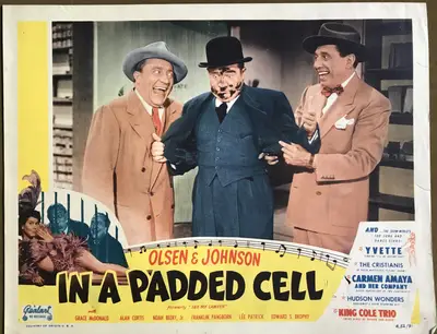 See My Lawyer (Real-Art Re-Release Title In A Padded Cell, 1952)  Lobby Cards (3) image 3