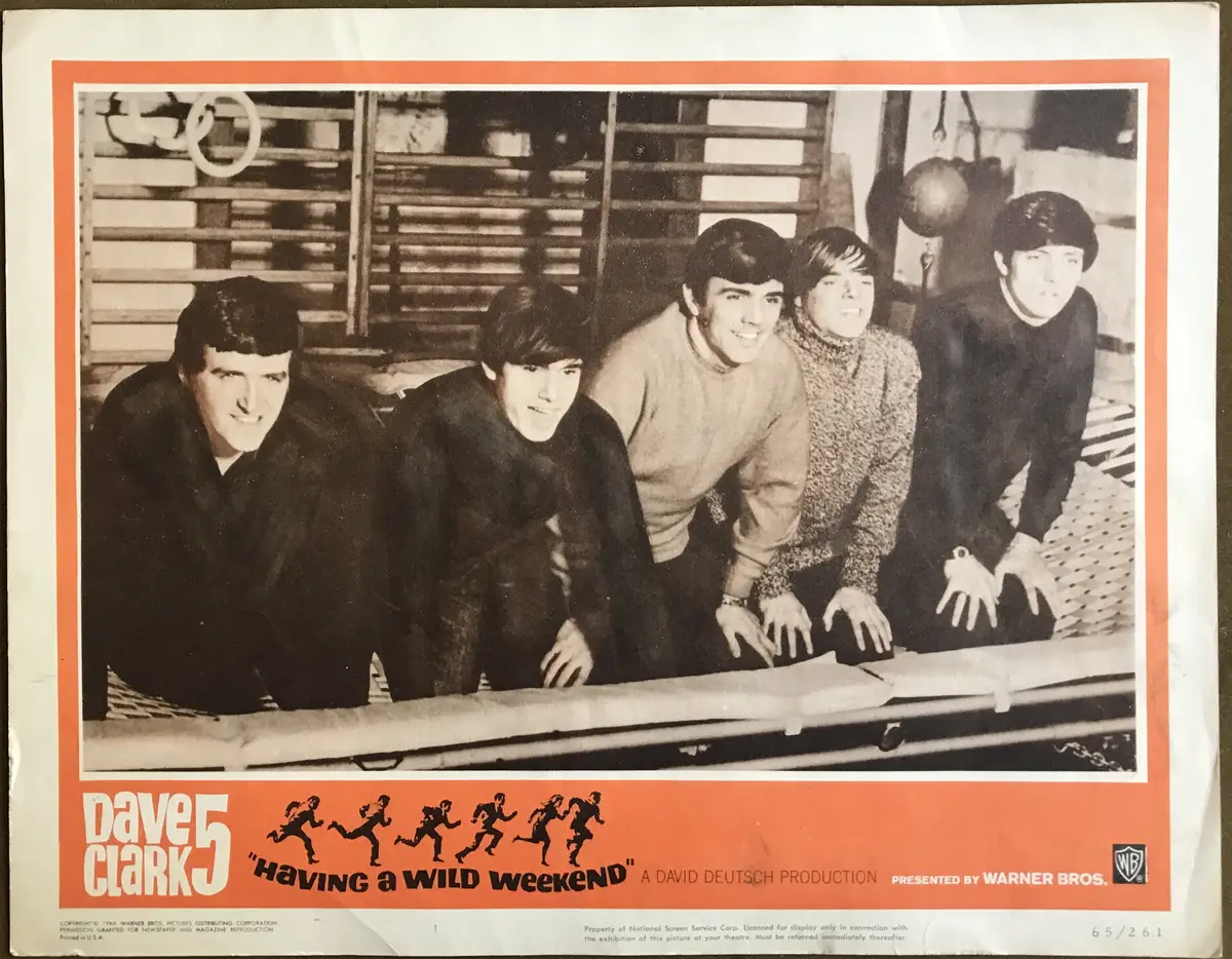 Catch Us If You Can AKA Having A Wild Weekend Lobby Cards (6)