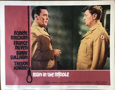 Man in the Middle Lobby Card Set Of 8 image 2