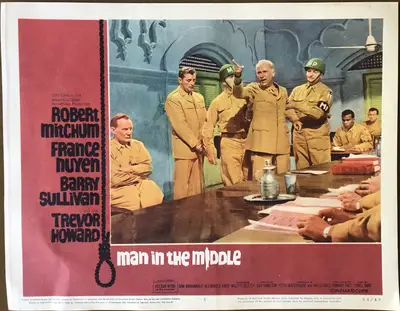 Man in the Middle Lobby Card Set Of 8 image 5