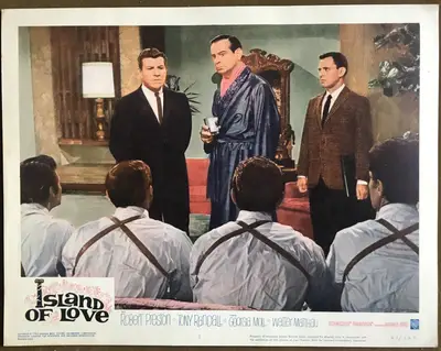 Island of Love Lobby Card Set Of 8 image 7