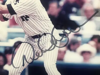 Derek Jeter Autographed Photo image 2