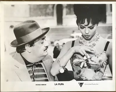 La Pupa Branch Still Set Of 25 image 1