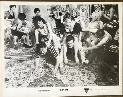 La Pupa Branch Still Set Of 25 image 17