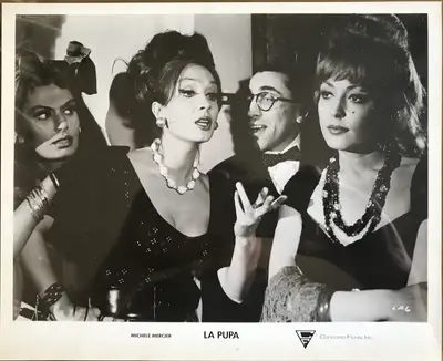 La Pupa Branch Still Set Of 25 image 18