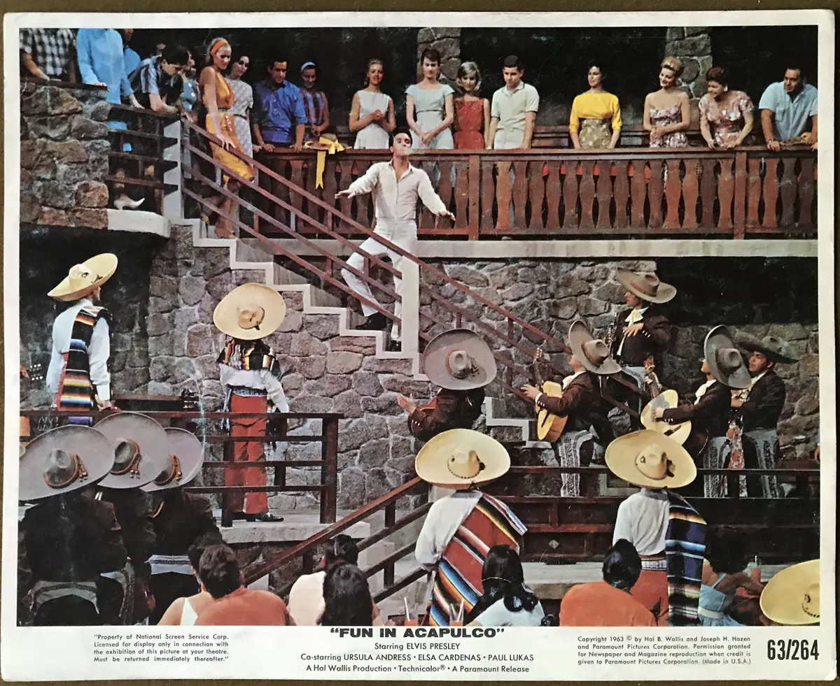Fun in Acapulco Color Stills (2)