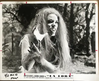 The Body Snatcher AKA Ladron De Cadaveres and She-Wolf AKA La Loba Mexican Horror Stills (2) image 2