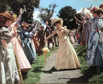 Hello, Dolly! Delux Color Stills (8"X10") (17 Stills) image 3