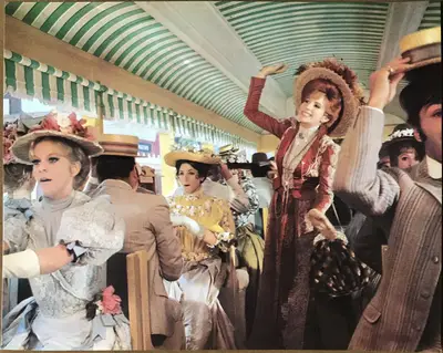 Hello, Dolly! Delux Color Stills (8"X10") (17 Stills) image 9