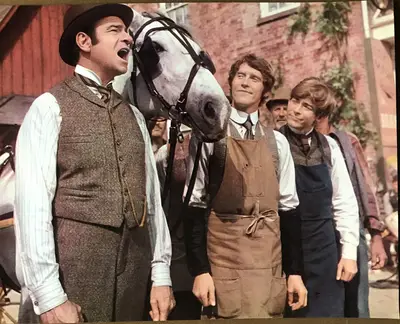 Hello, Dolly! Delux Color Stills (8"X10") (17 Stills) image 12